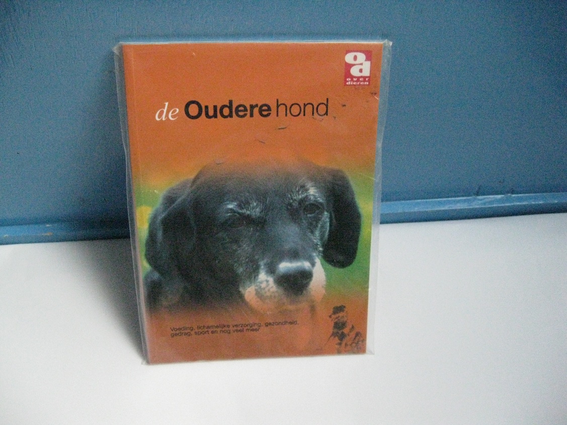 boek-oudere-hond